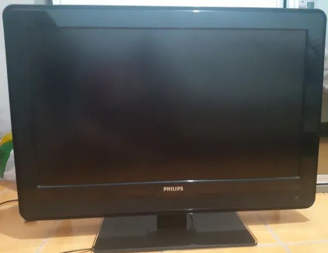 TV LCD PHILIPS 32''