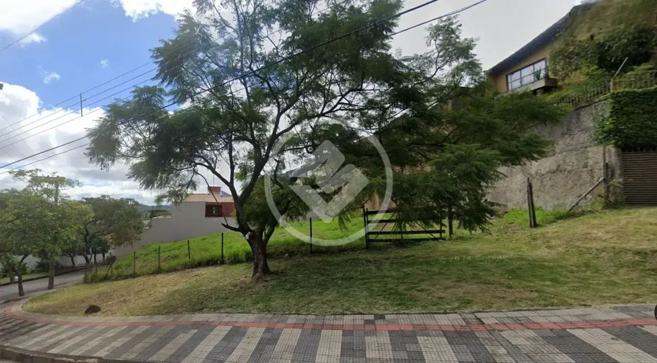 LOTE À VENDA NO BAIRRO MANGABEIRAS codigo: 344905