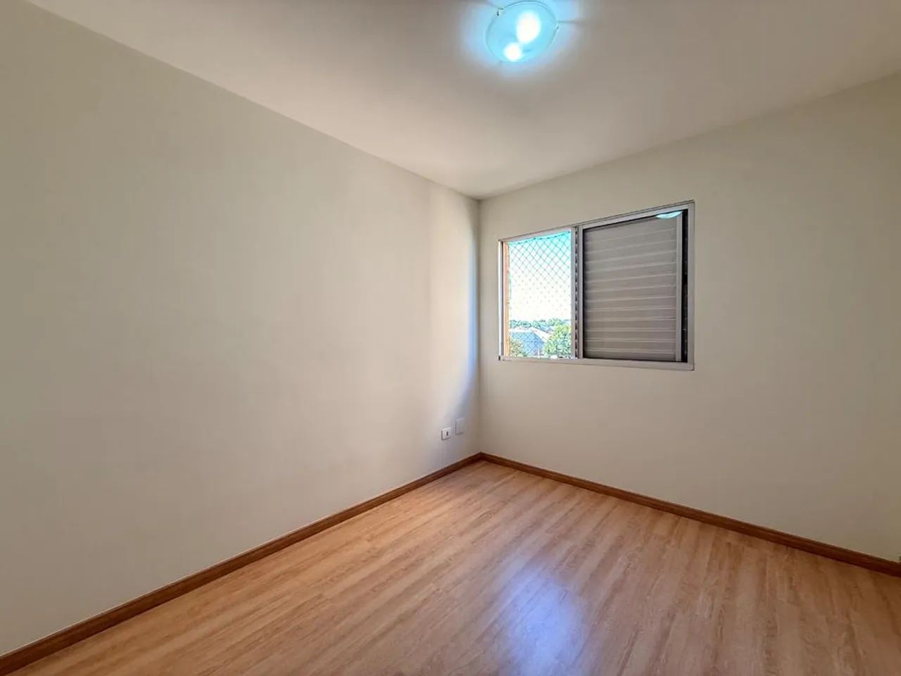 Apartamento para alugar em Maringá, Loteamento Sumaré, com 3 quartos, com 57.86 m² - Foto 3