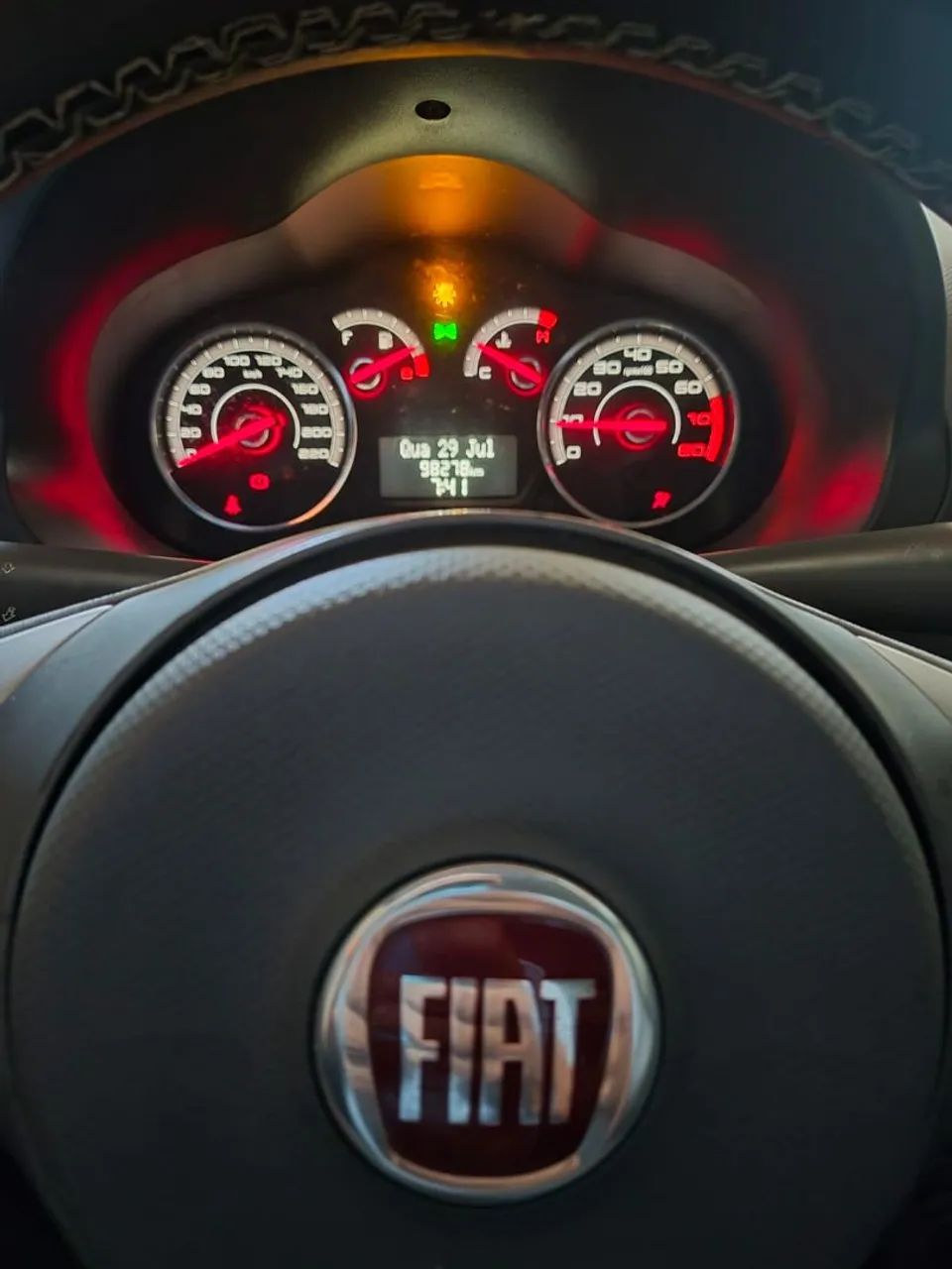 Fiat Palio Palio ATTRACTIVE 1.0 EVO Fire Flex 8v 5p 2013