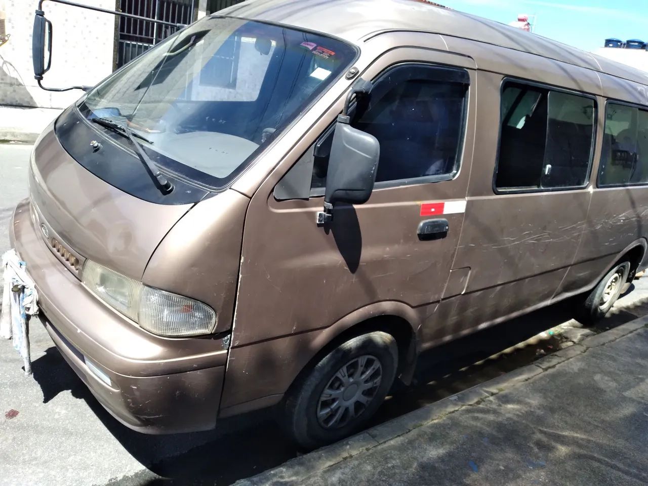 Kia Motors Besta GS Grand 3.0 8V 16L Diesel 2002