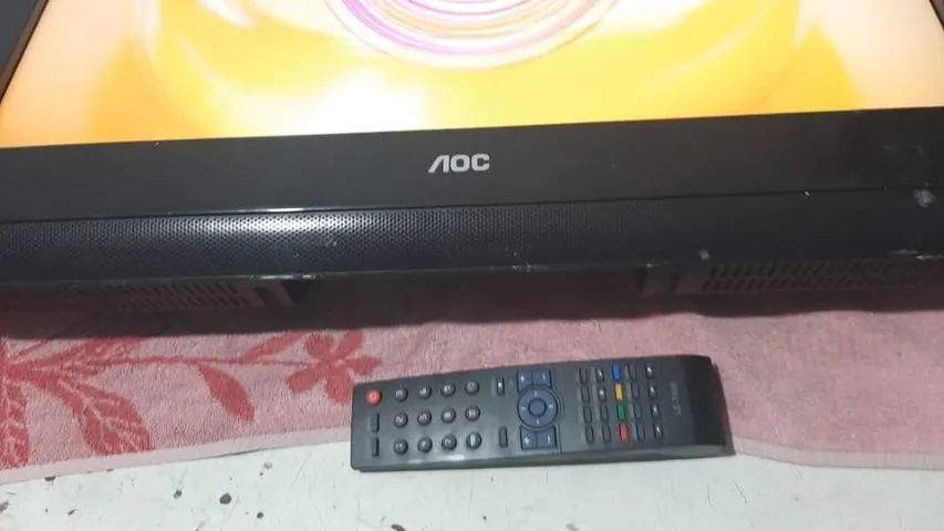 tv lcd aoc 26 polegadas com conversor digital integrado nao e smart - Foto 3