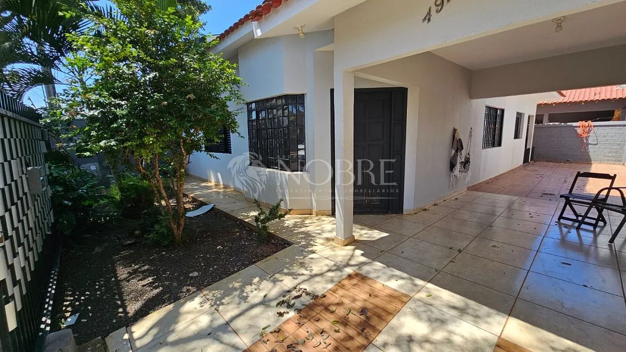 Excelente Casa - terreno inteiro - Foto 5
