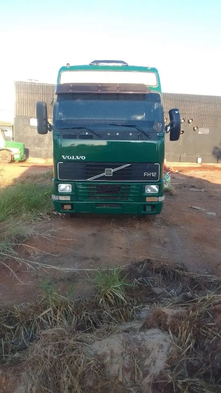 Vendo caminhão fh380 