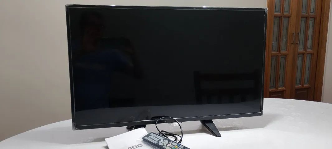 Vendo TV LED SMART AOC 32" Modelo LE32S5970