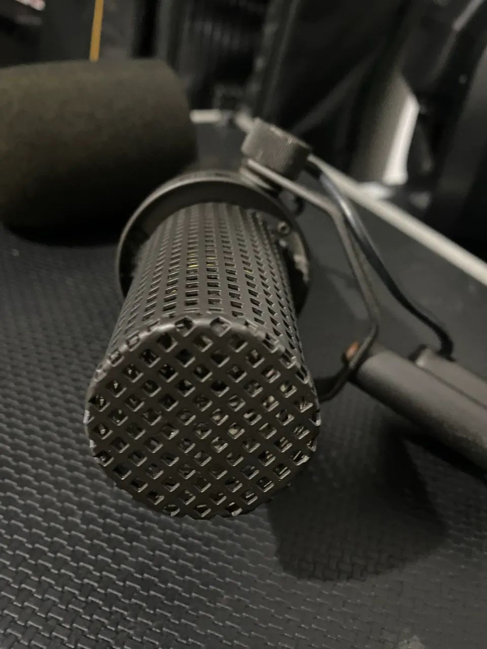 Microfone Shure SM7 México usado  - Foto 4