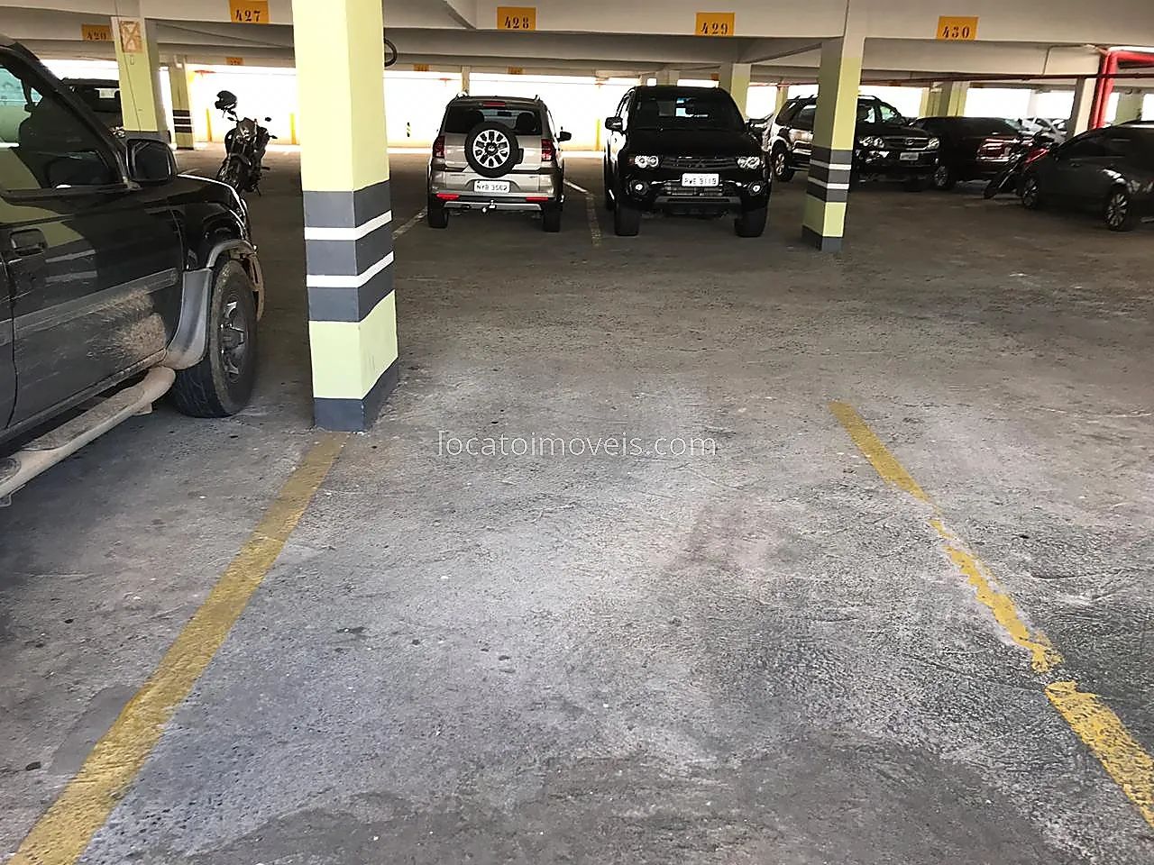 VAGA DE ESTACIONAMENTO NO CENTRO? VALE OURO. - Foto 2