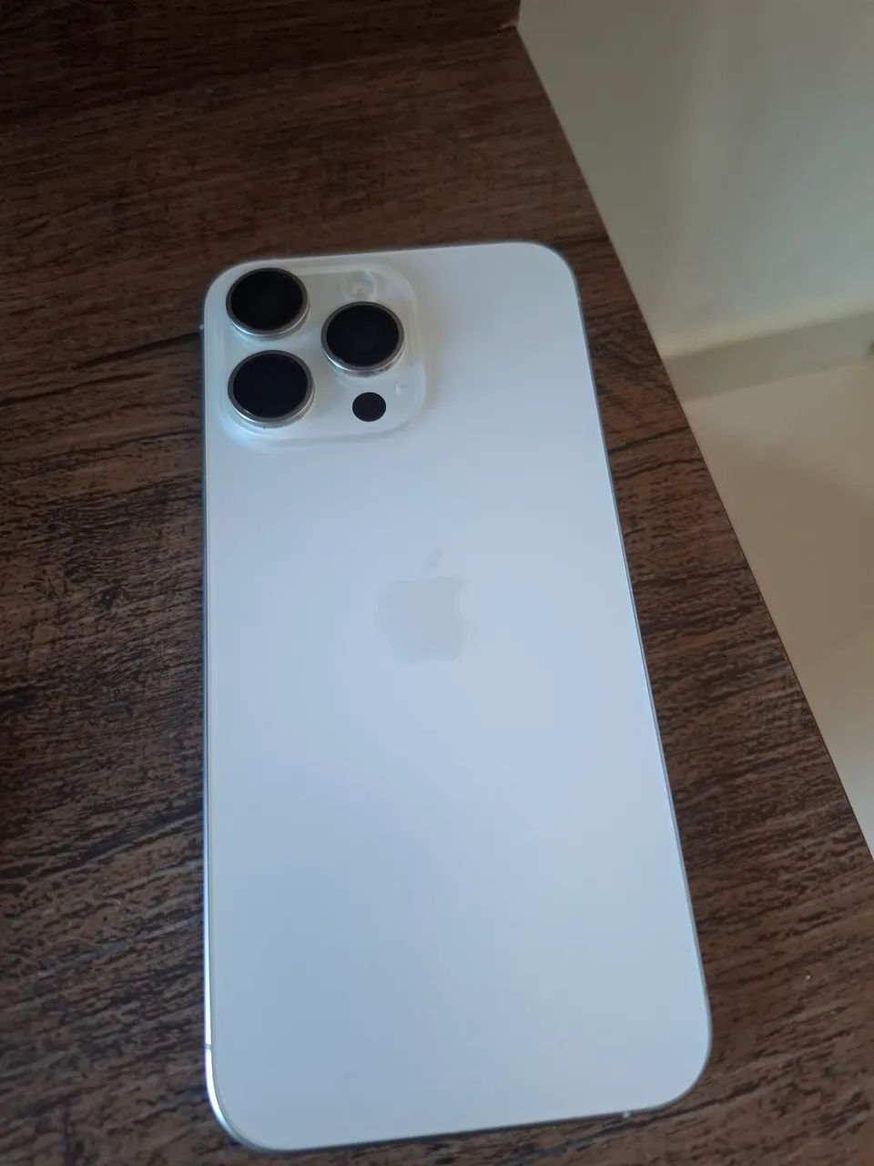 Iphone 15 Pro Max 256gb White Titanium - Celulares e Smartphones