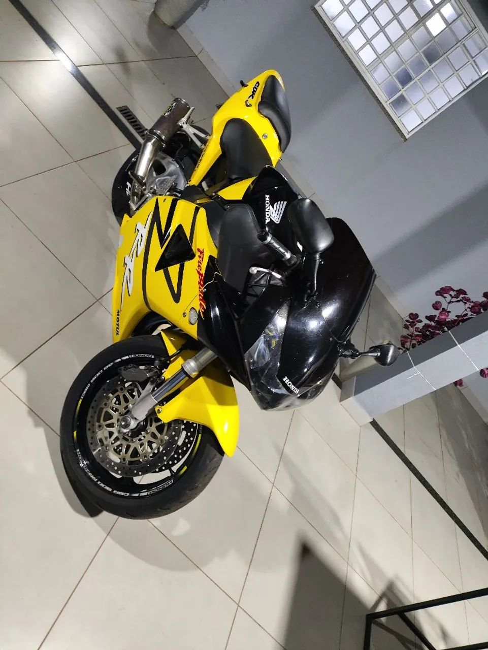 CBR 900rr FIREBLADE 954