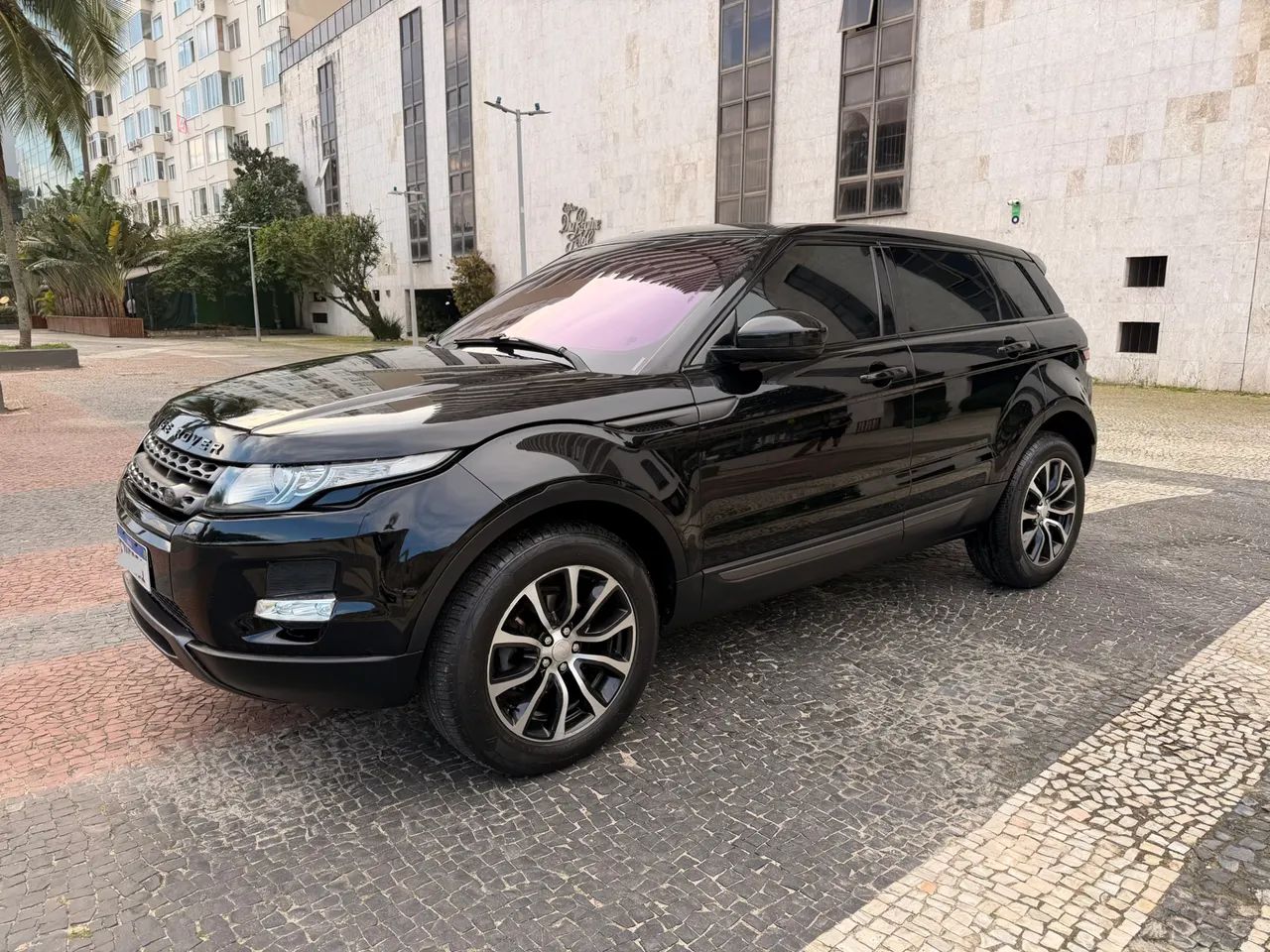 Land Rover Range Rover Evoque Pure 2.0 Aut. 5P 2014