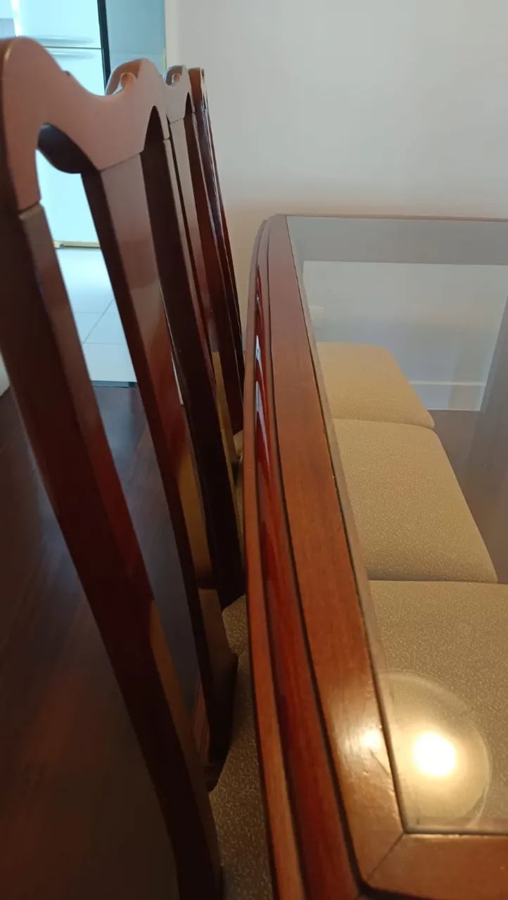 Mesa de Jantar em Madeira com Vidro + 6 Cadeiras - Foto 4