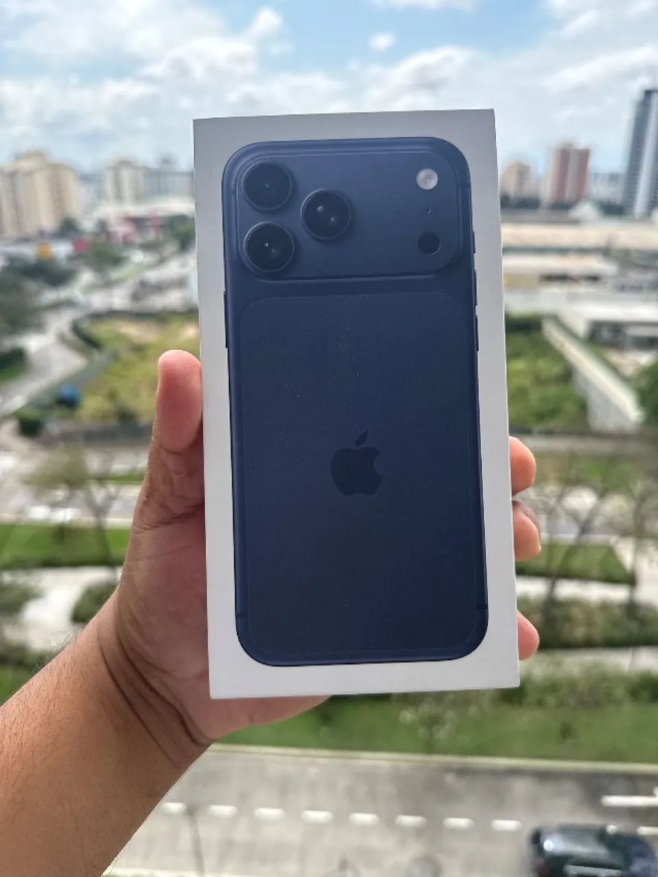 17 PRO MAX BLUE ( TA DISPONÍVEL ) - Foto 2
