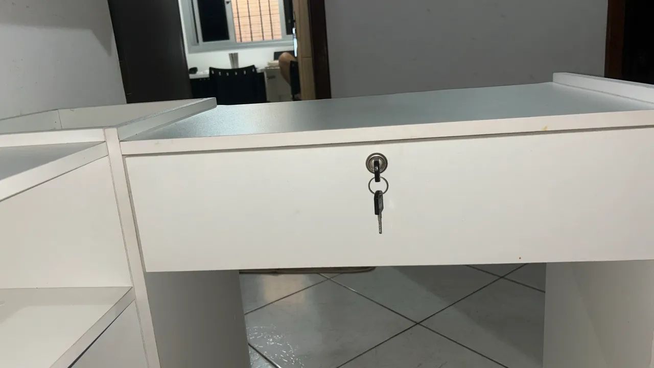 Vendo Mesa de manicure - Foto 4