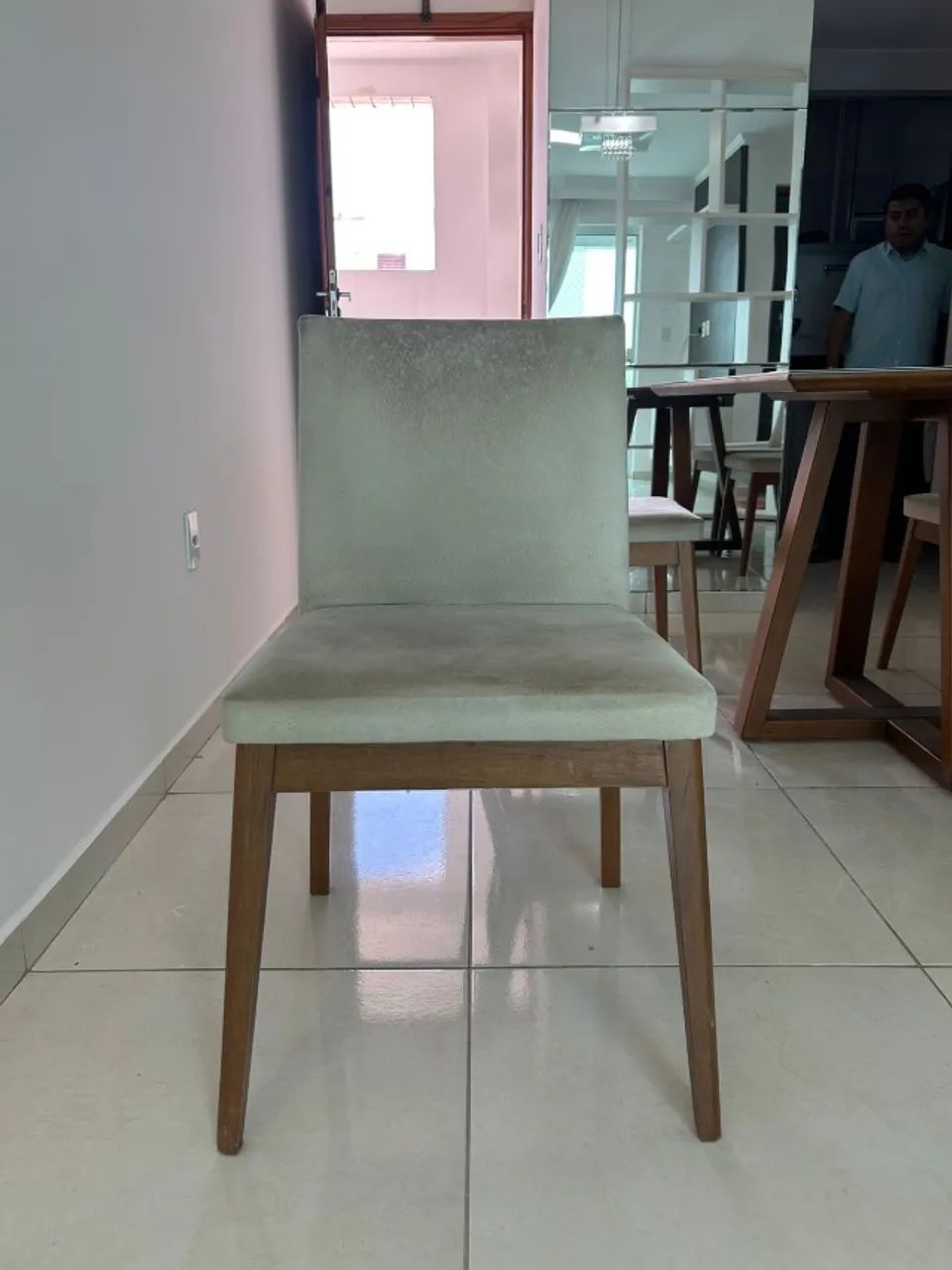 Mesa de jantar com cadeiras - Foto 3
