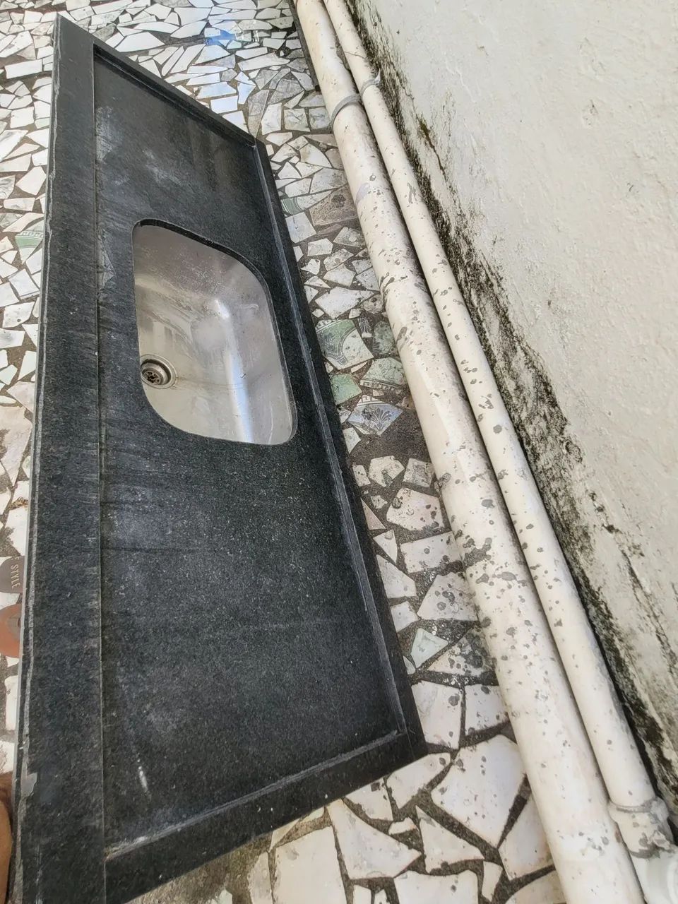 Vende-se uma bancada com pia - Foto 5
