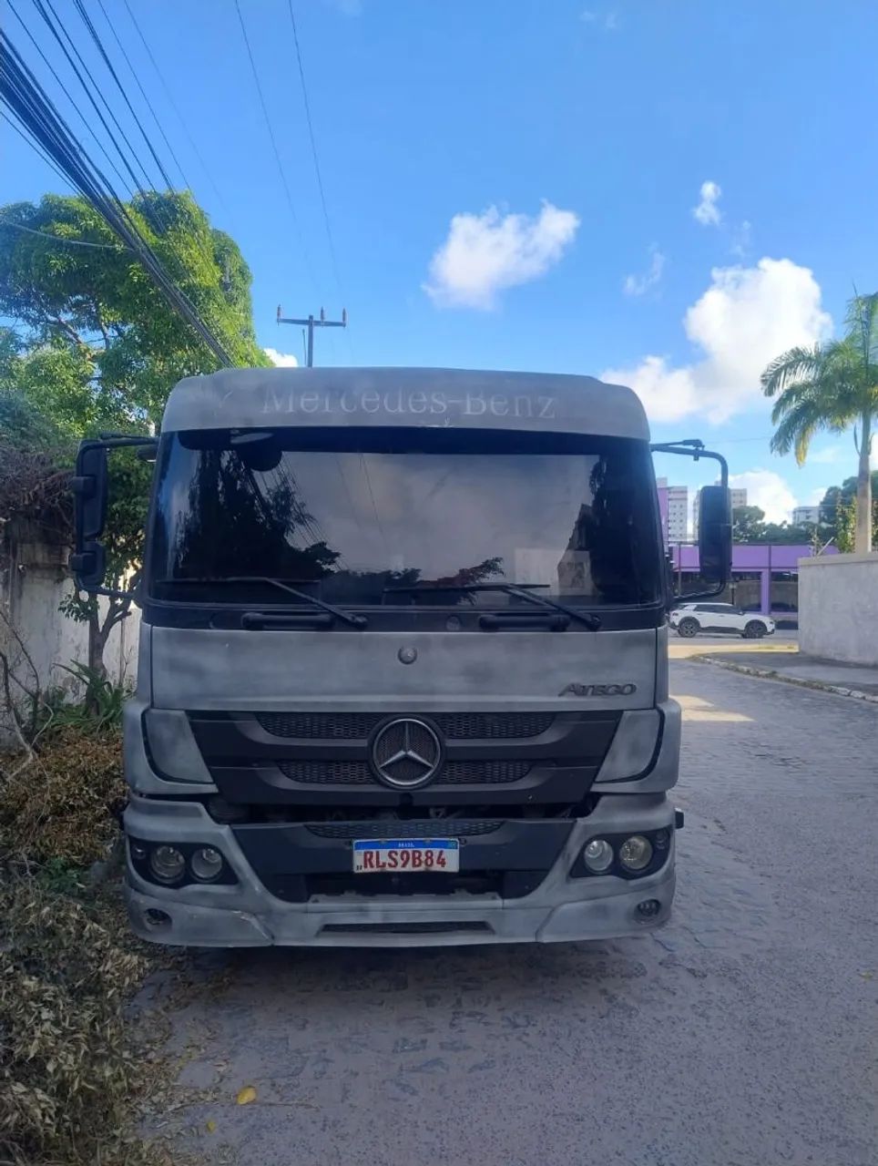 Vende-se MB Atego 2426