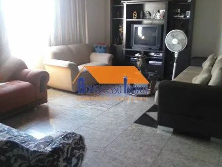 Casa de 6 quartos no bairro Santa Mônica - Foto 4