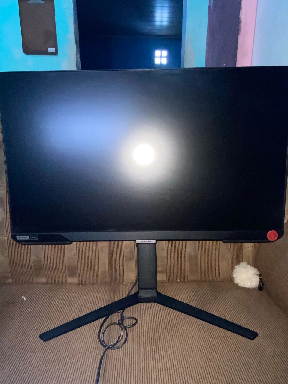 Monitor Samsung odyssey G4 25p  240hz - Foto 3