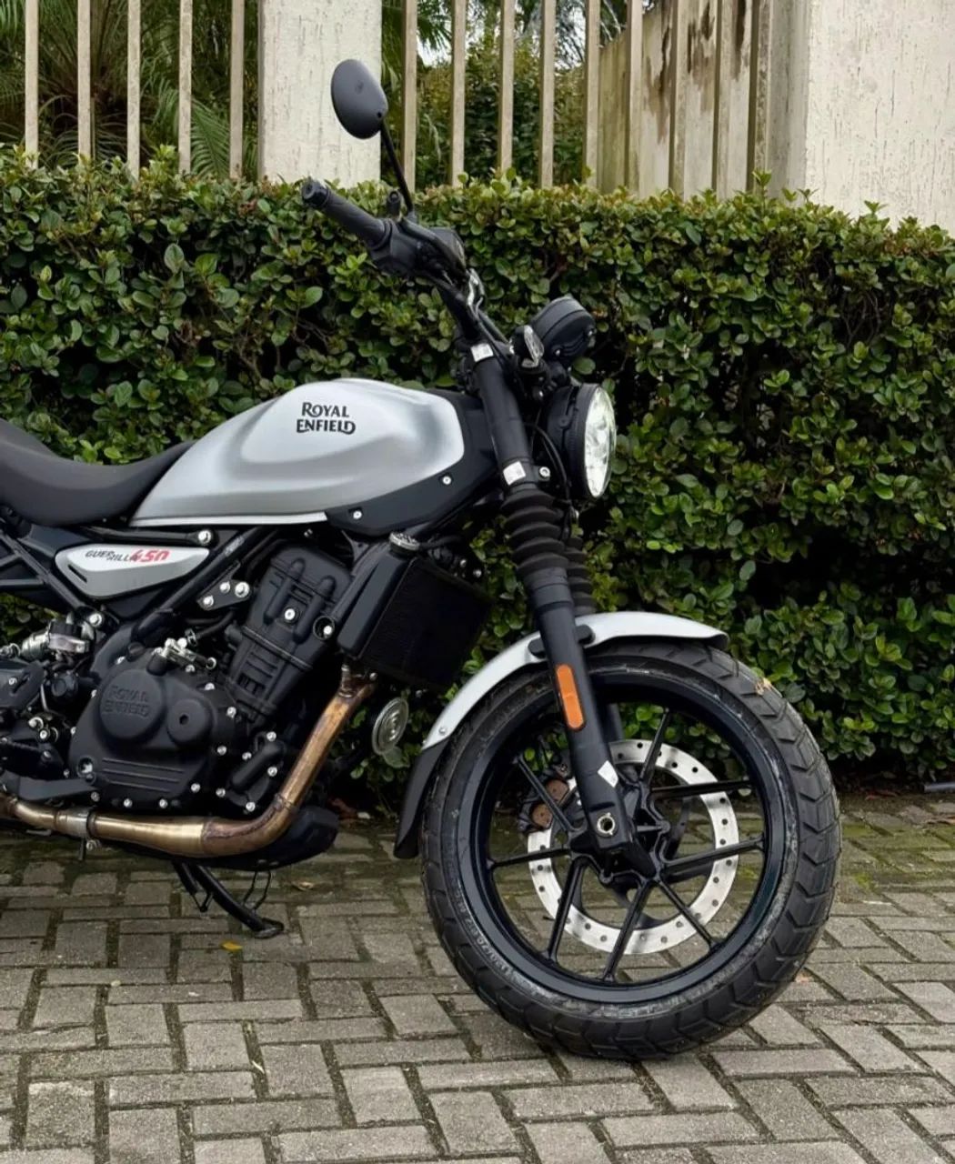 Guerrilla Smoke Silver 450cc - Amanda  - Foto 5