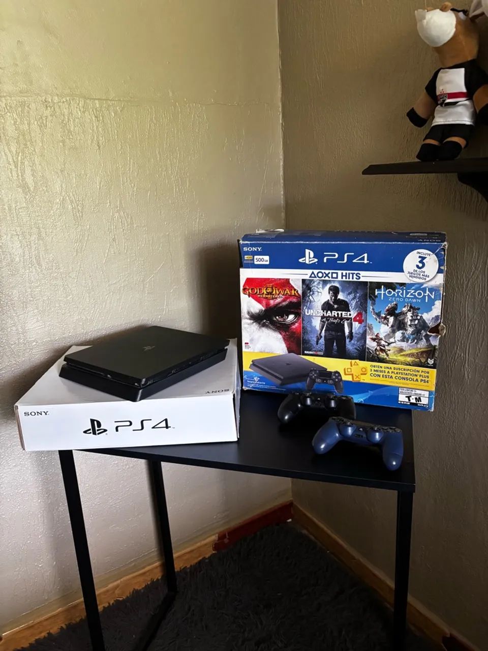 PS4 SLIM - COM CAIXA -