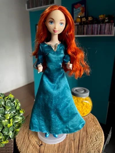 Boneca Disney Princesa Merida da Mattel - Usada