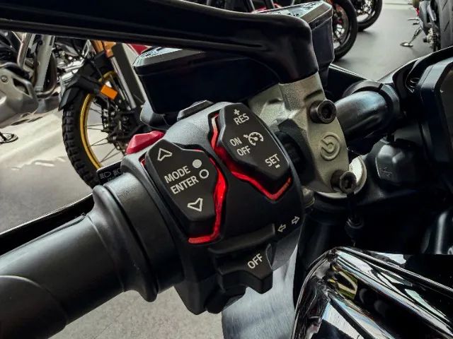 Ducati Diavel V4 - Foto 3