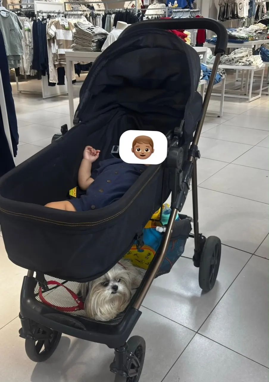 Carrinho de bebê e bebê conforto - Foto 2
