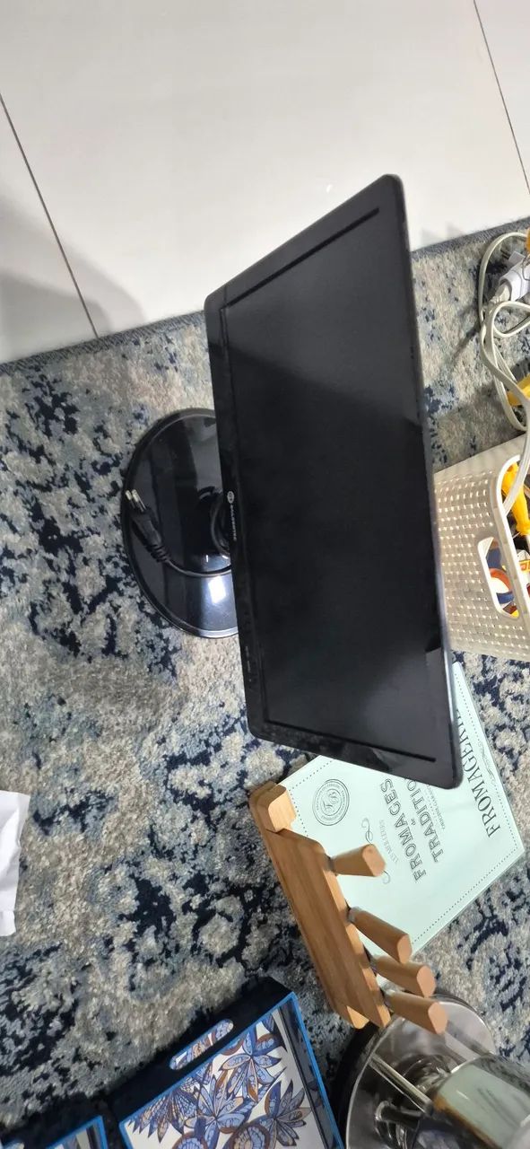 MONITOR PARA CÂMERAS DE VIGILÂNCIA E OUTROS