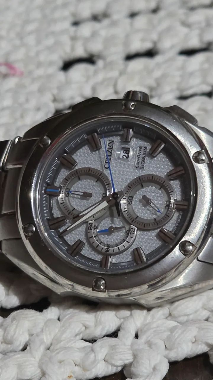 Relógio Citizen Eco-Drive Titanium - Vidro Safira (Original)