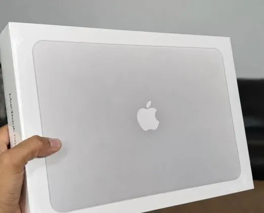 MACBOOK AIR - BEM NOVO - PROCESSADOR M1 - Foto 2