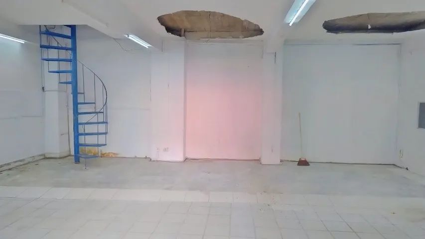 Aluga-se Loja 2 pisos 155m² Av. Generalíssimo Deodoro n° 1247 próximo à Av. Nazaré. - Foto 2