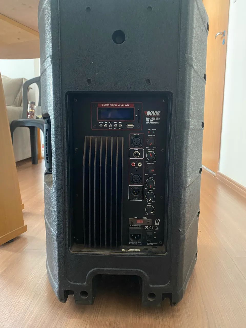 Varios equipamentos de Som
