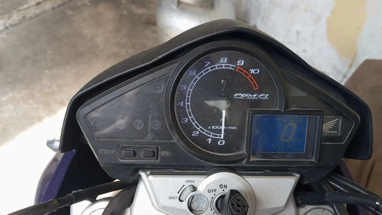 CB300 - Foto 4
