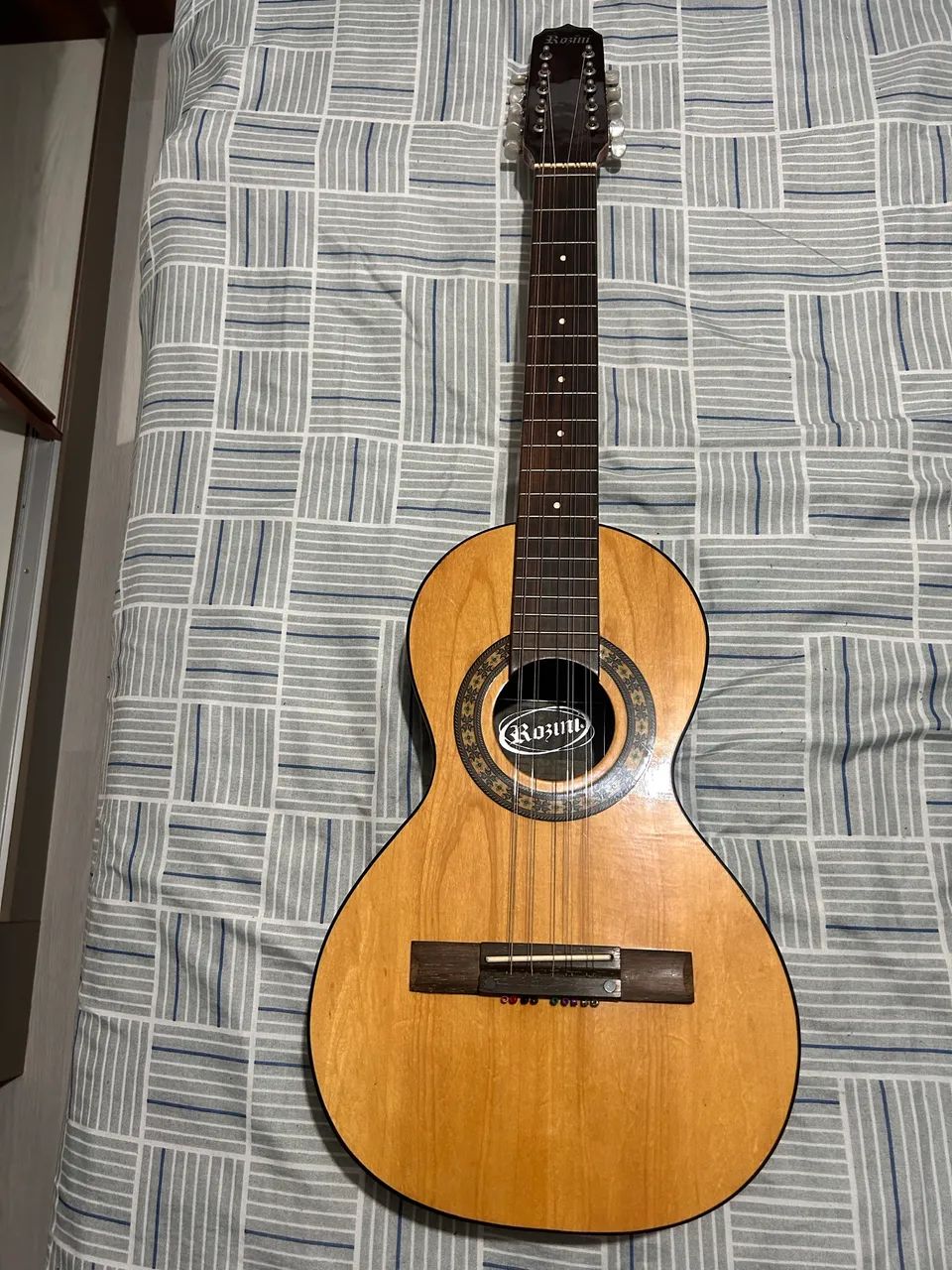 Vendo viola 