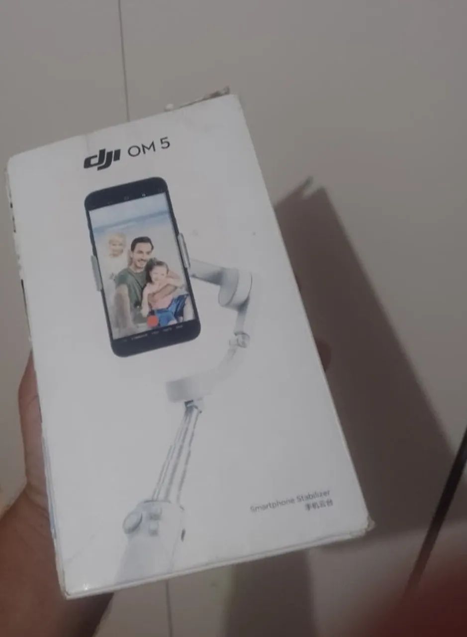 DJI Osmo Mobile 5: Transforme seu Celular em uma Câmera de Cinema + Haste Extensora!(aceit