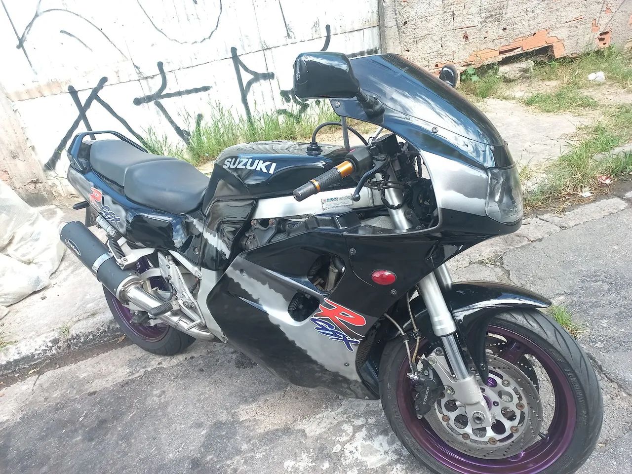 Gsxr1100w 