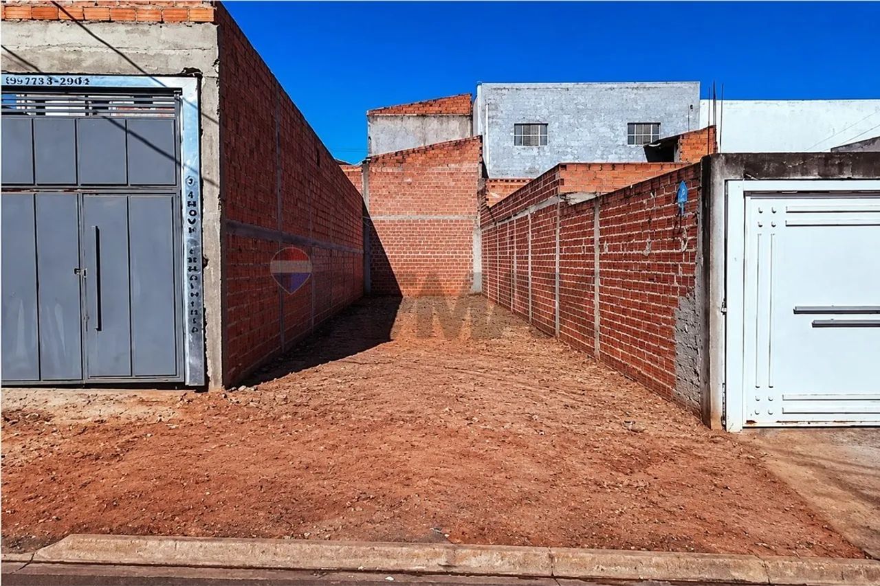 Terreno à venda no Jardim Miryam, com 125 m²