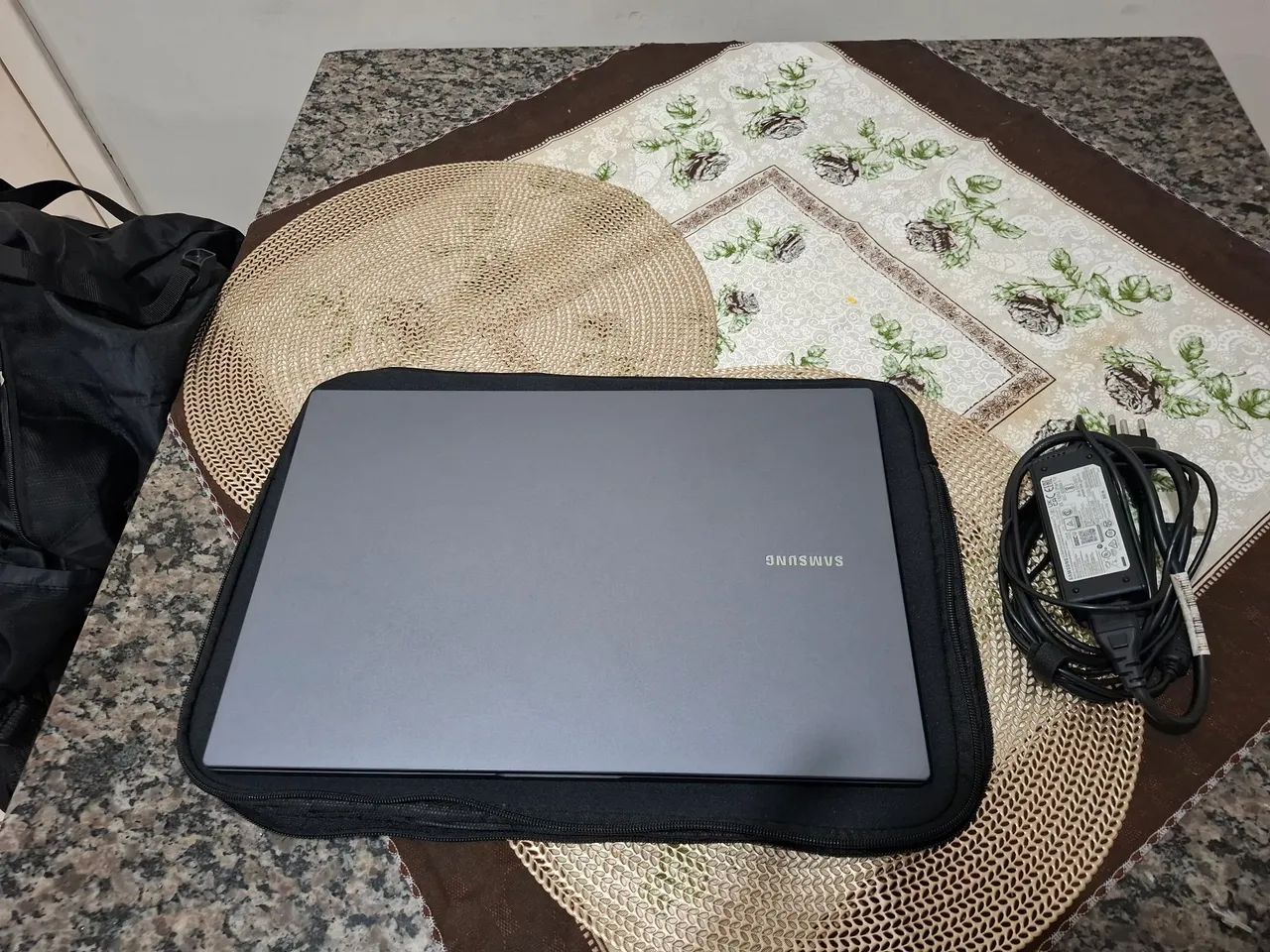 Notebook Samsung Book core i7 excelente estado  - Foto 2
