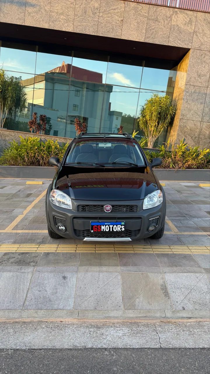 Fiat Strada Working Celeb.1.4 Fire Flex 8V CD 2014 - Foto 2