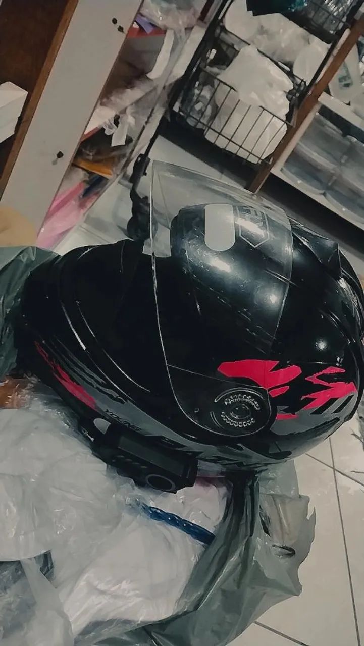 Capacete Fly 58 Original - Conservado e Pouco Uso - Foto 2