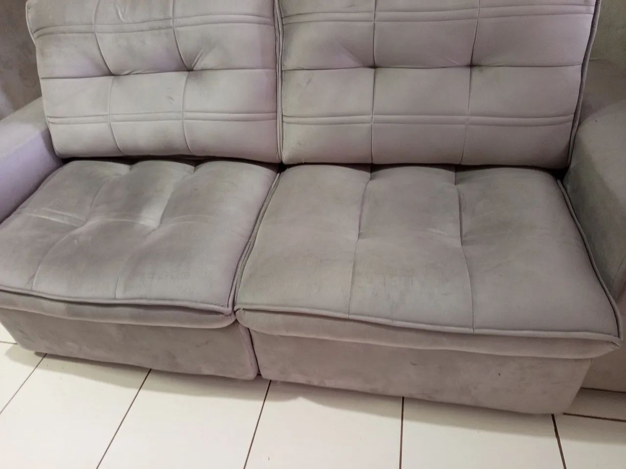 Sofá Retrátil e Reclinável 