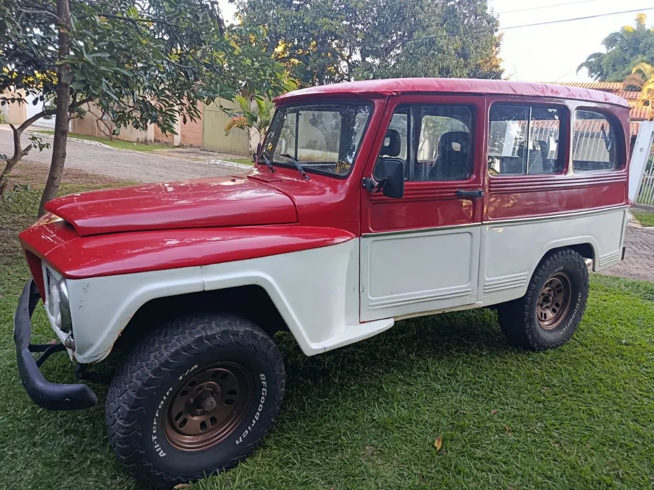 Ford Willys Rural 4X2 1964