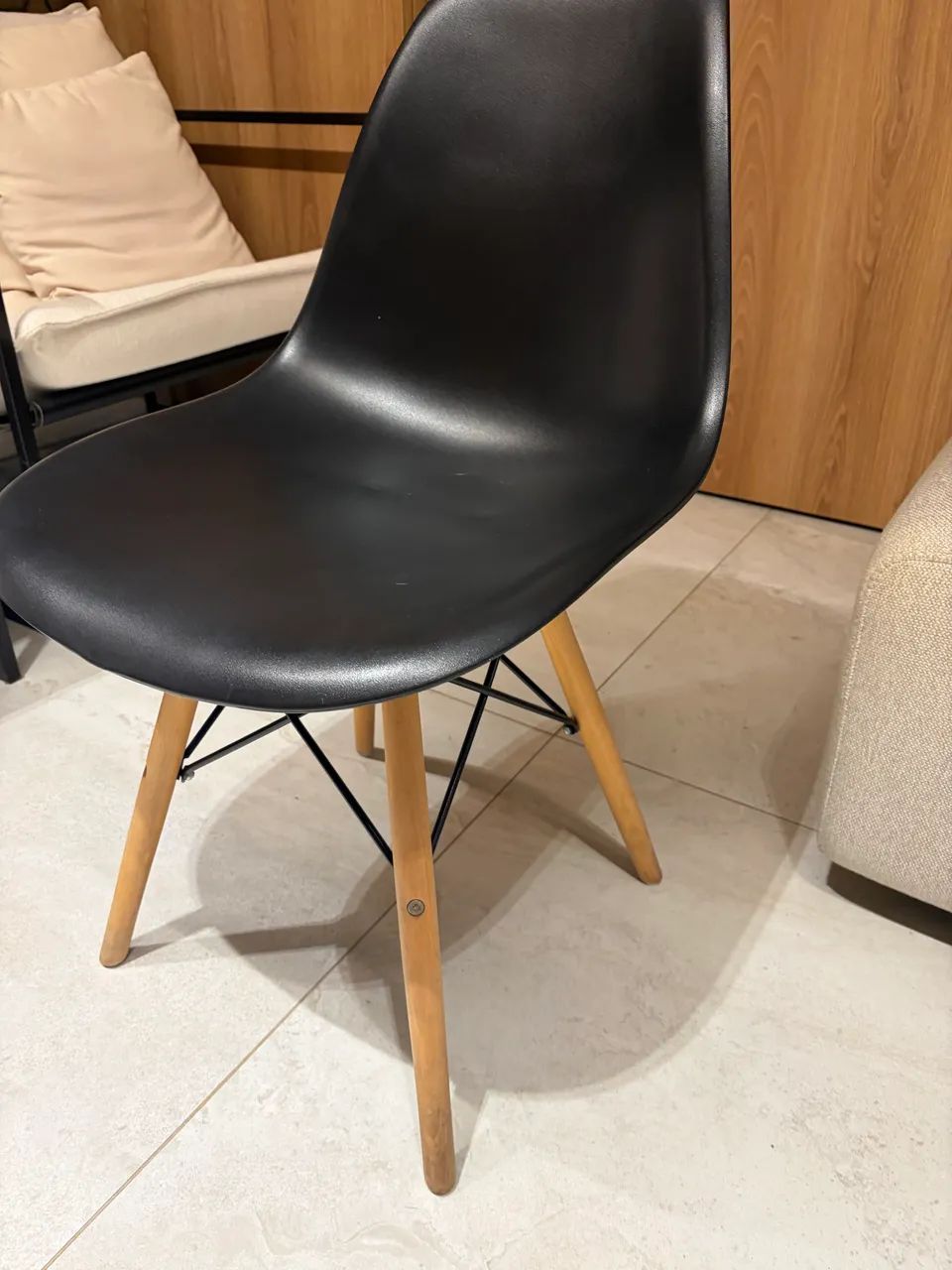 Cadeira eames pé palito - Foto 2