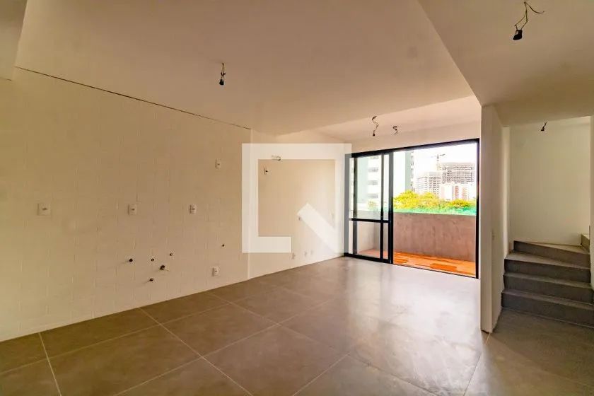 Casa à Venda - Vila Mascote, 2 Quartos, 135 m2