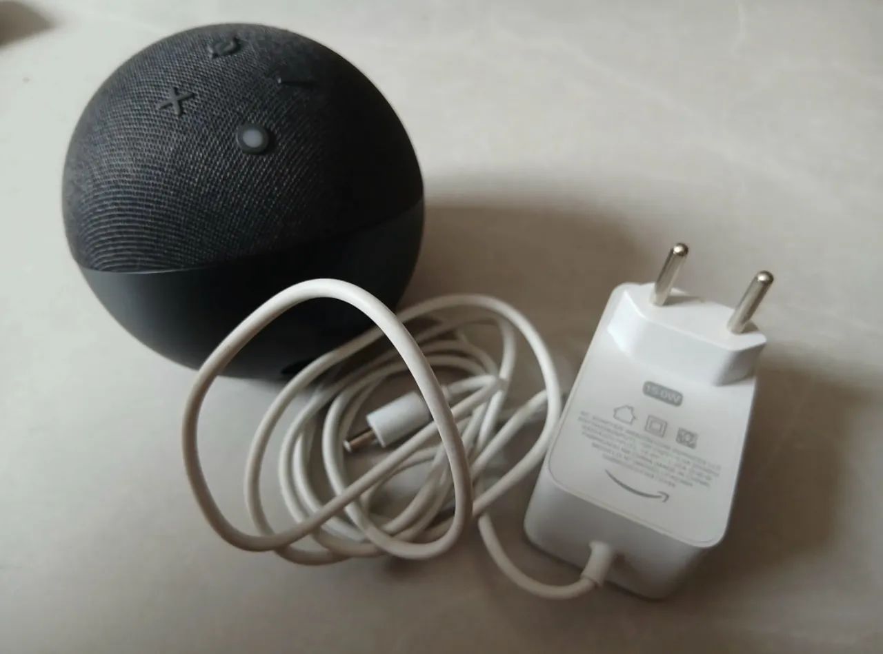 Alexa echo dot preta original com fonte  - Foto 2
