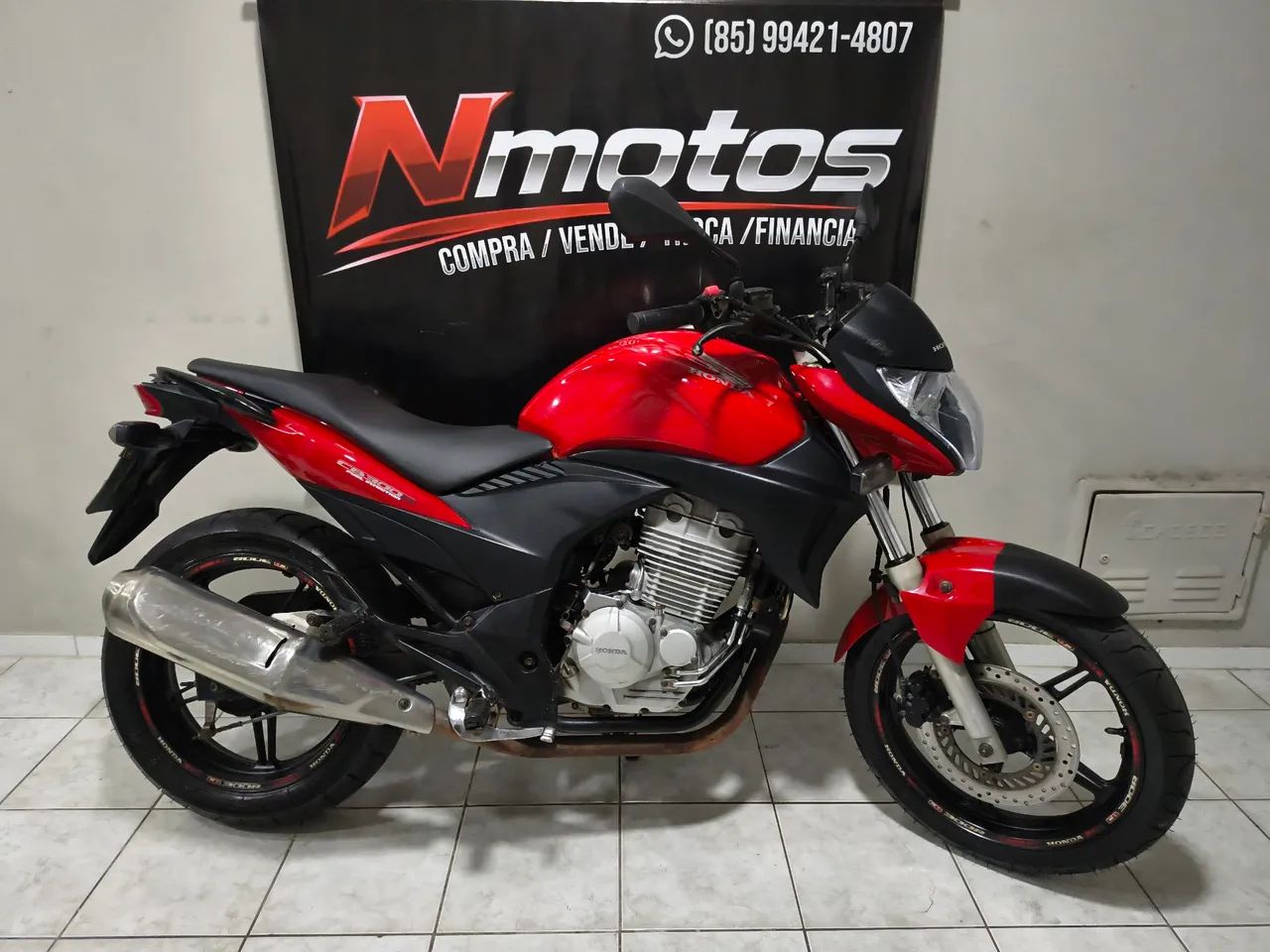 HONDA CB 300R