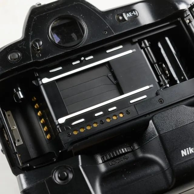 Câmera Nikon N90s  - Foto 5
