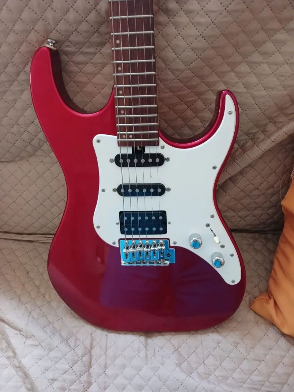 Guitarra Washburn "Novíssima "