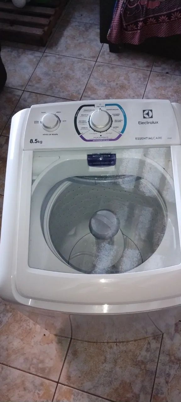 Máquina de lavar roupas.
