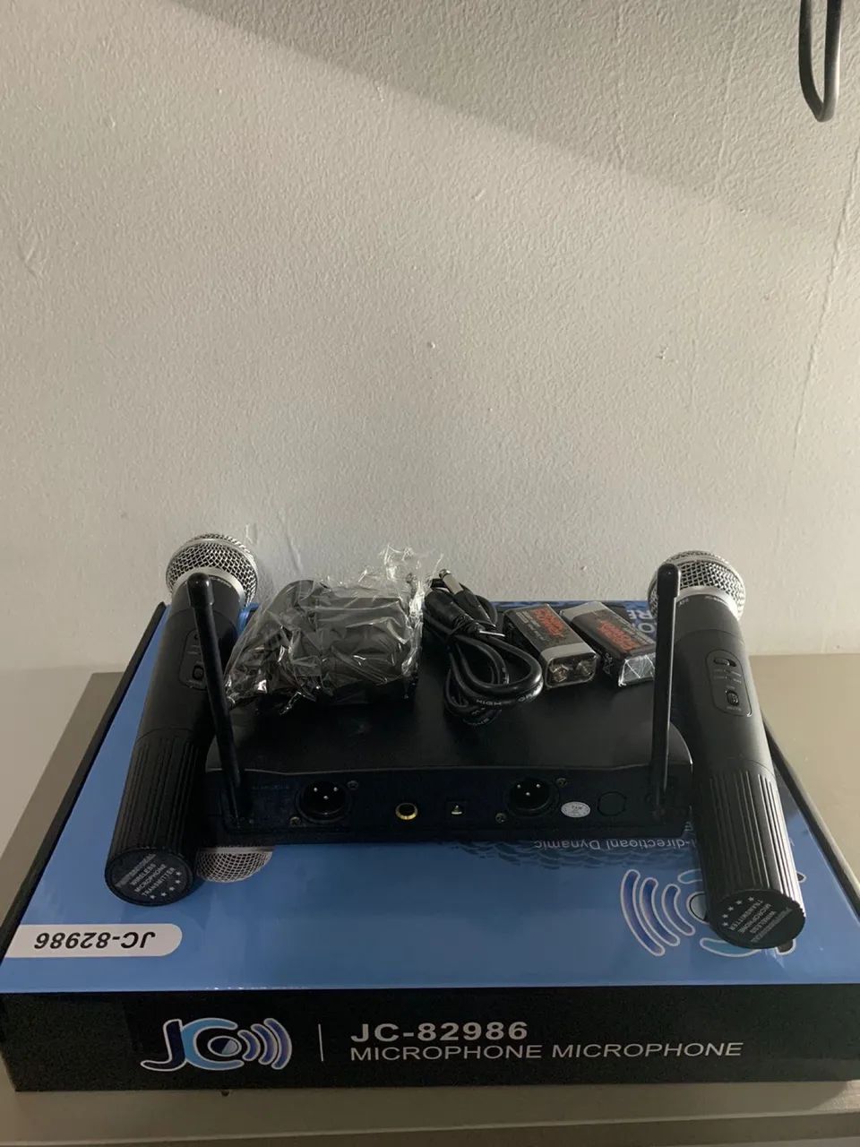 Microfone sem Fio Duplo UHF Profissional Wireless(novo e com garantia) - Foto 2